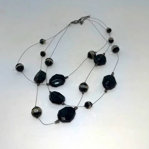 Black Floating Beads Necklace - Picture 1 of 2
